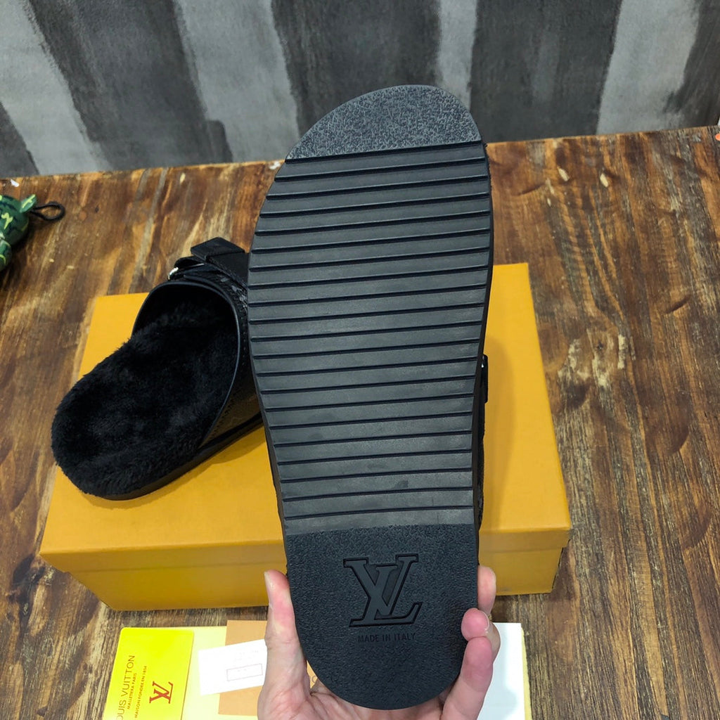 Slide by Louis Vuitton - product photo shown in the listing for this item.