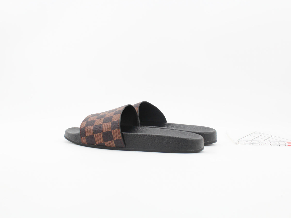 waterfront Slide by Louis Vuitton - product image from the listing.