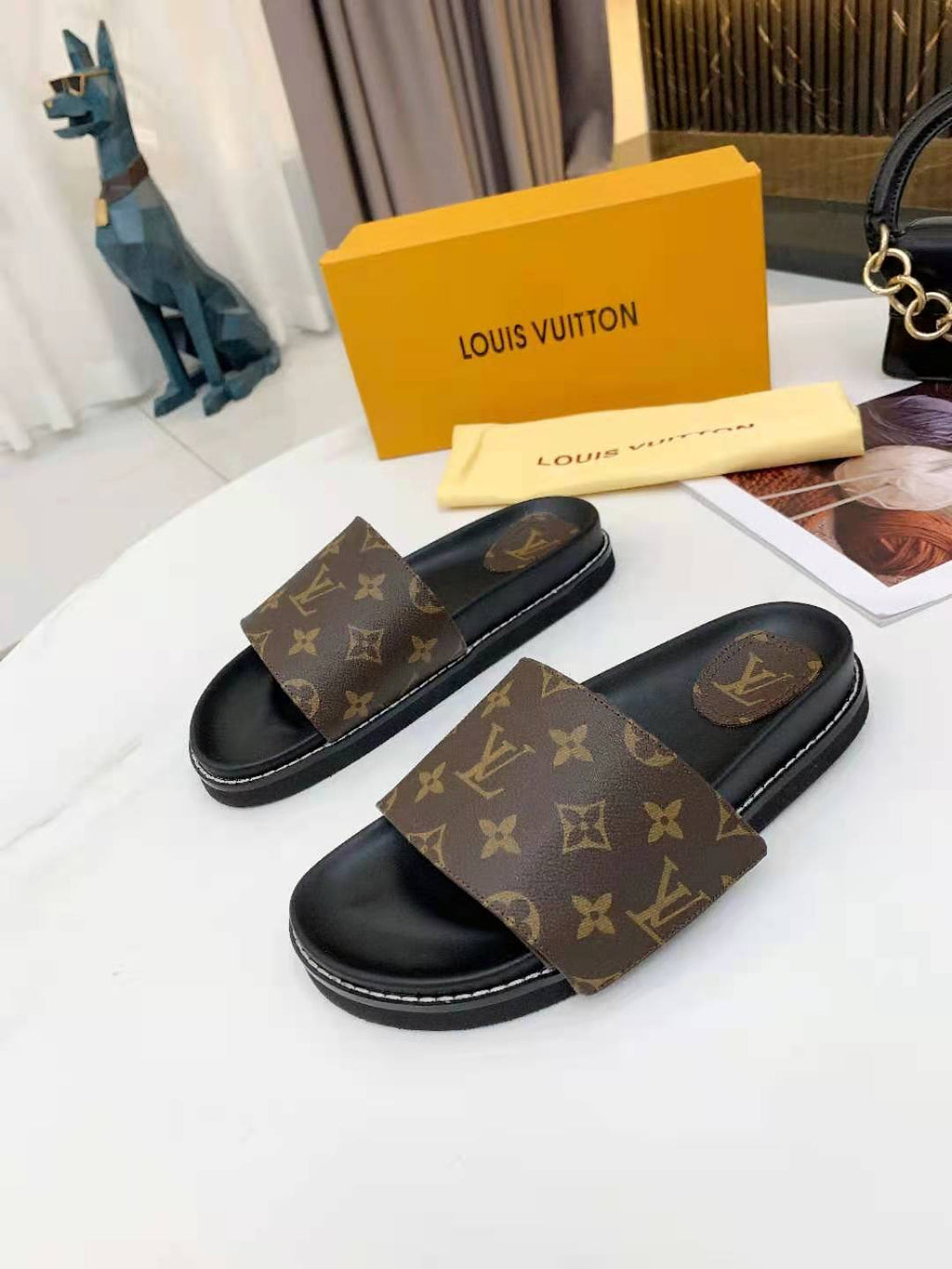 slides new 2021 35-41 by LV - product image from the listing.