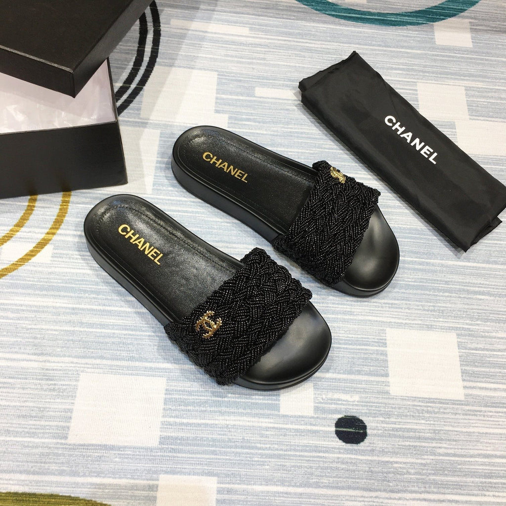 slides by Chanel - product photo shown in the listing for this item.