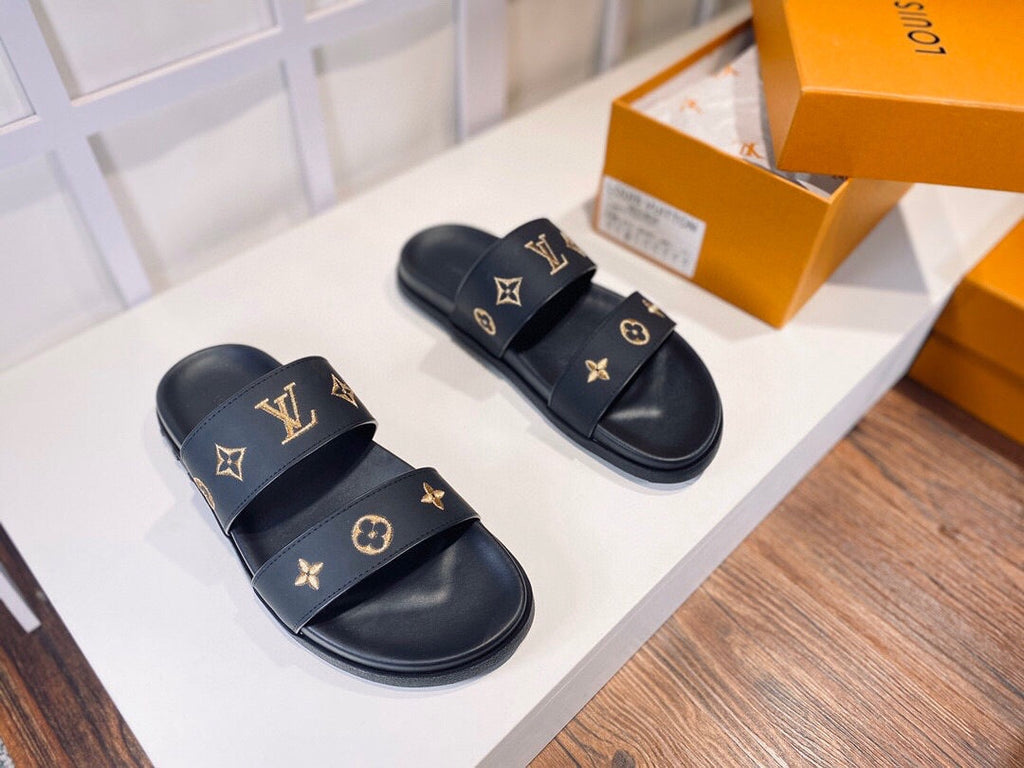 slides by Lv - product photo shown in the listing for this item.