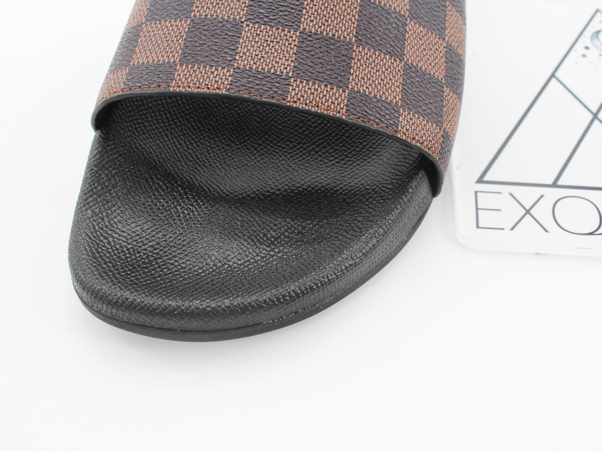 waterfront Slide by Louis Vuitton - product image from the listing.