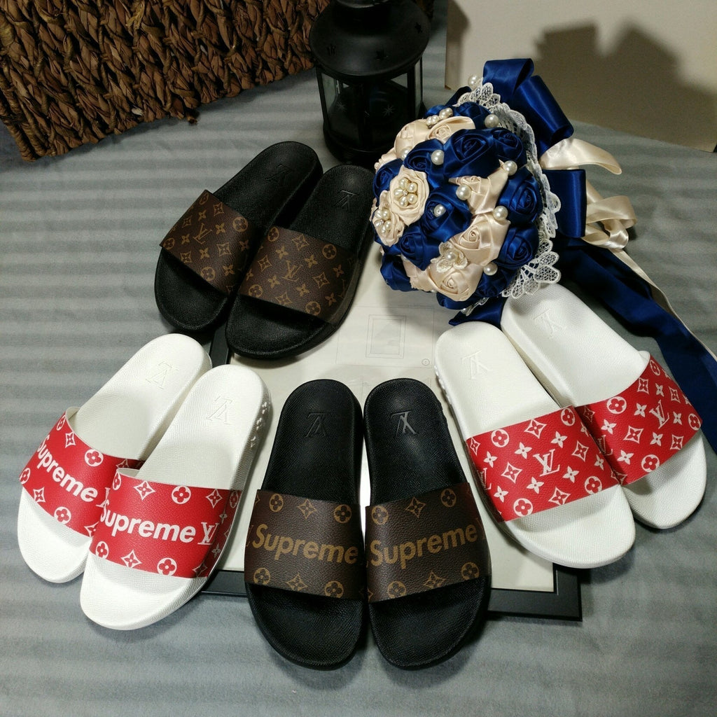 S L I D E S - LV x S U P R E M E - product image from the listing.