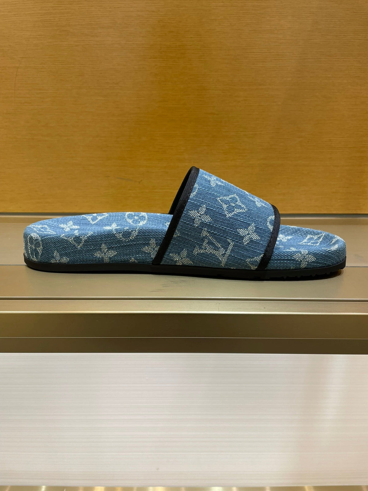 Men's Louis Vuitton Slides - product image from the listing.
