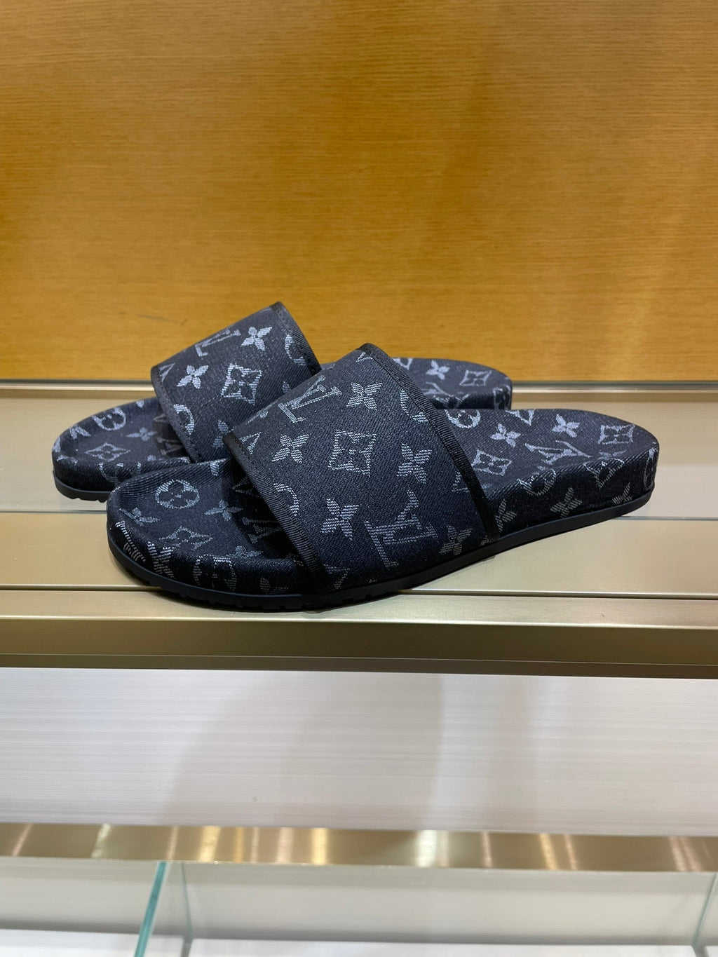 Men's Louis Vuitton Slides - product image from the listing.