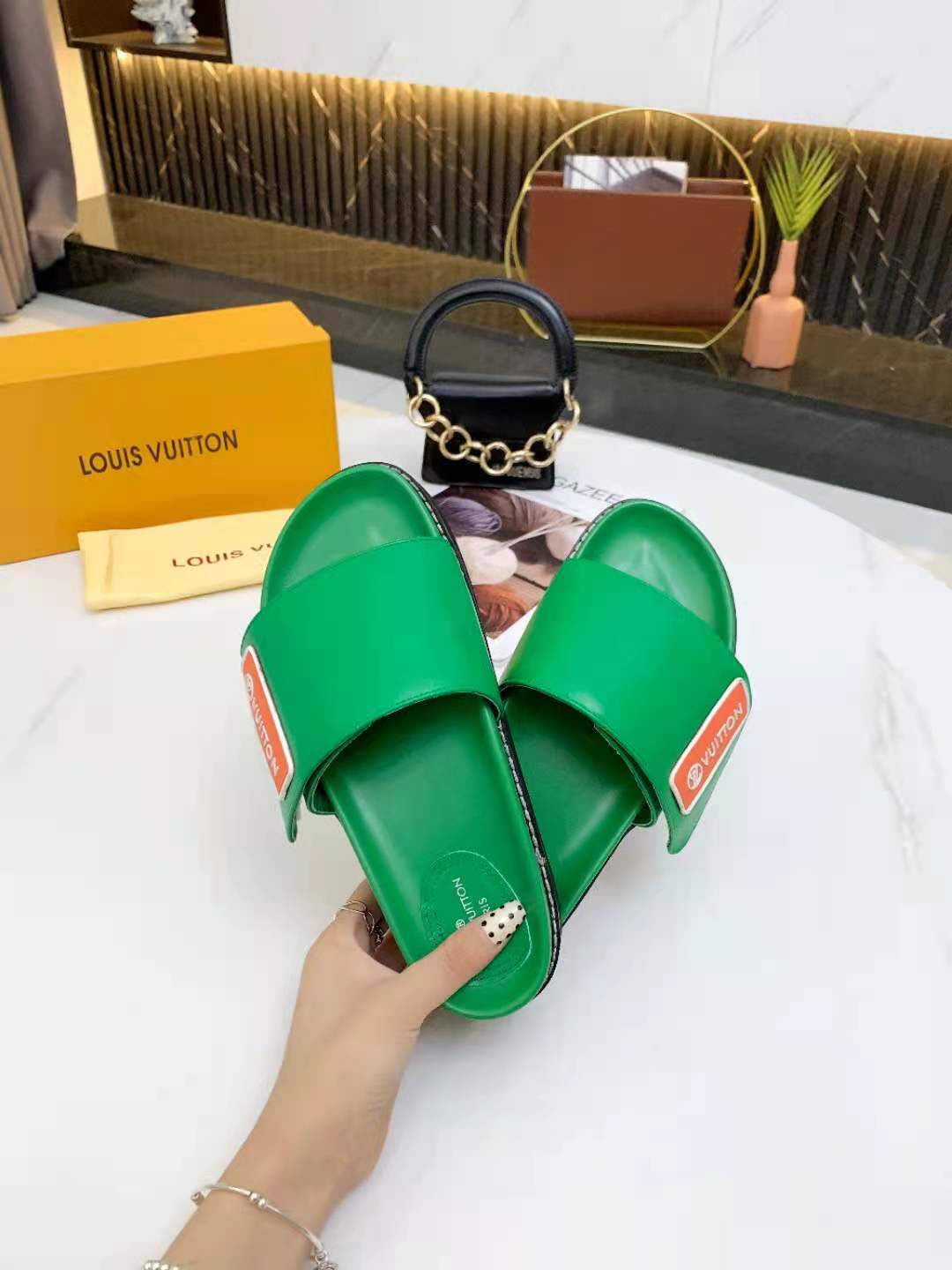 slides new 2021 35-41 by LV - product image from the listing.