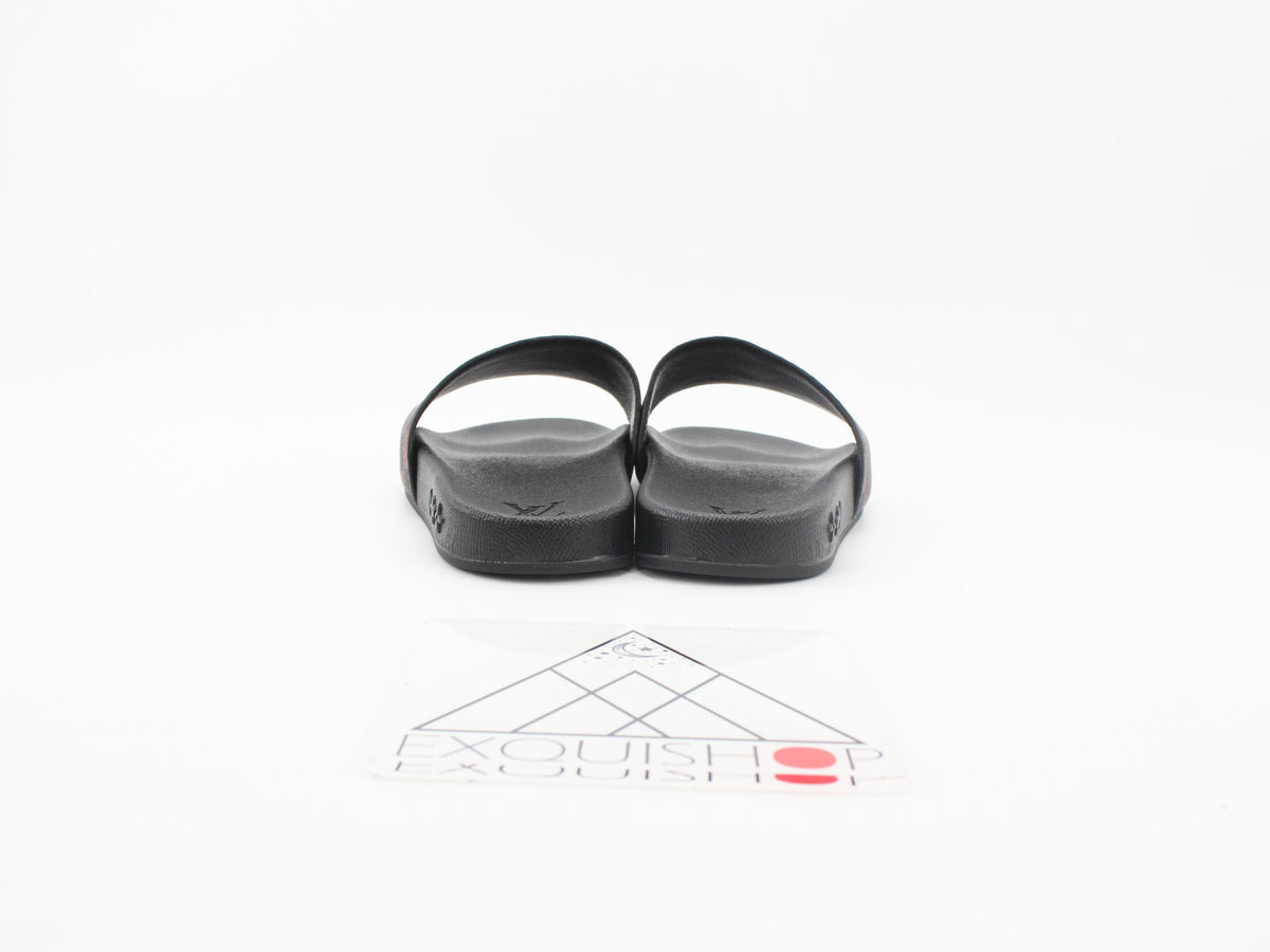 waterfront Slide by Louis Vuitton - product image from the listing.