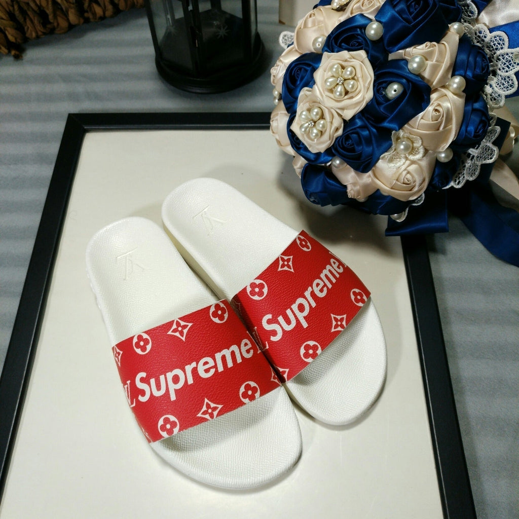 S L I D E S - LV x S U P R E M E - product image from the listing.