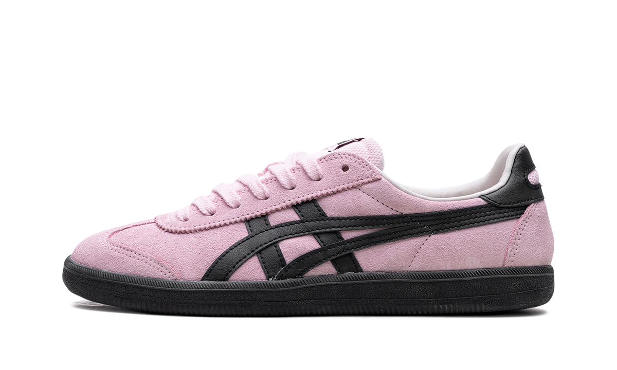 Onitsuka Tiger Tiger Tokuten in Pink Black 133312 - product image from the listing.
