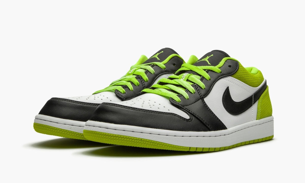 "Black Cyber" Jordan 1 Low - product image from the listing.