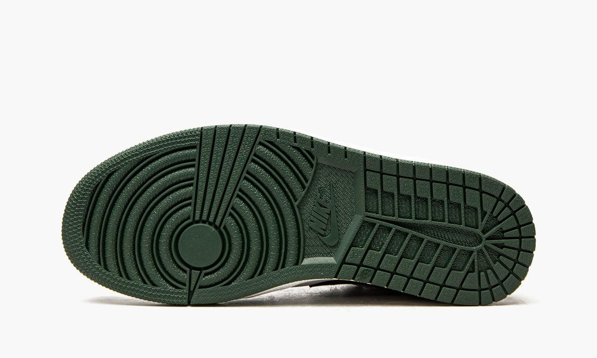 "Green Toe" Jordan 1 Low - product photo shown in the listing for this item.