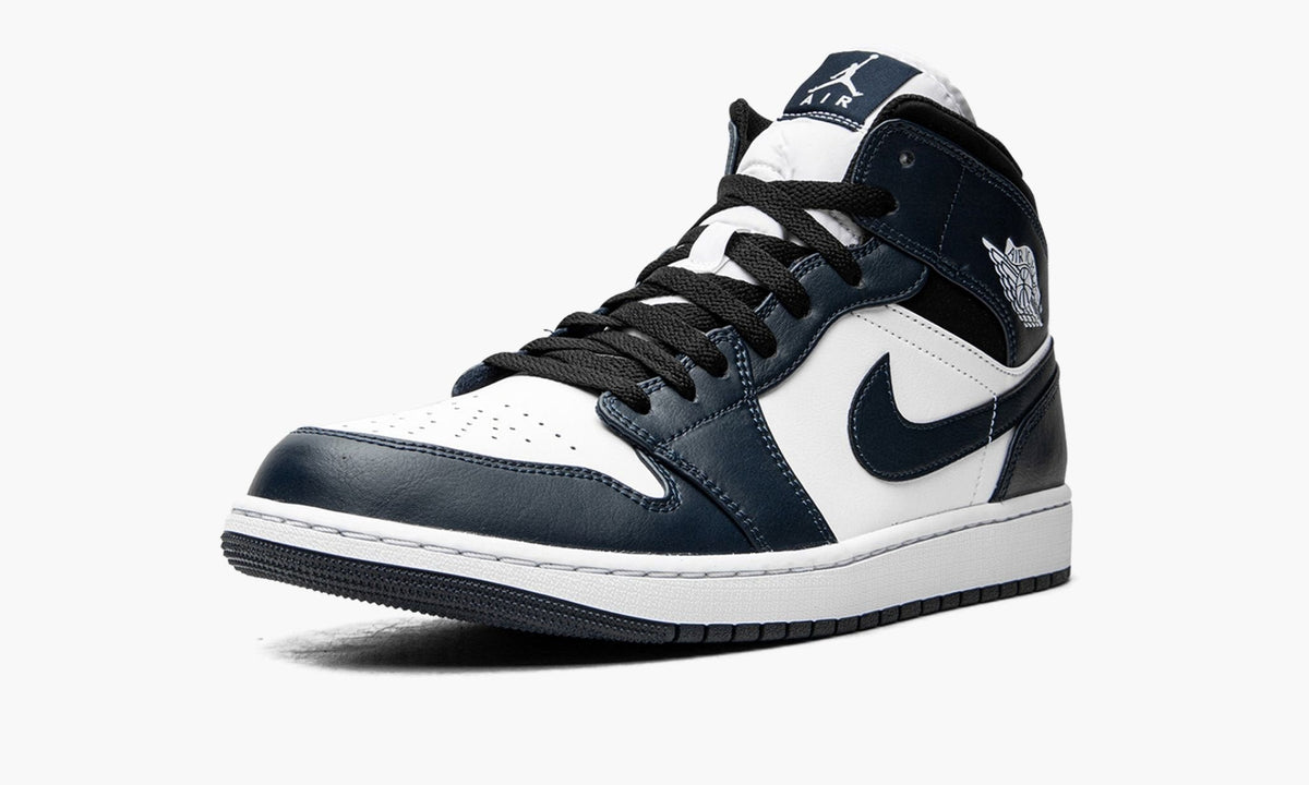 "Armory Navy" Jordan 1 Mid - product image from the listing.