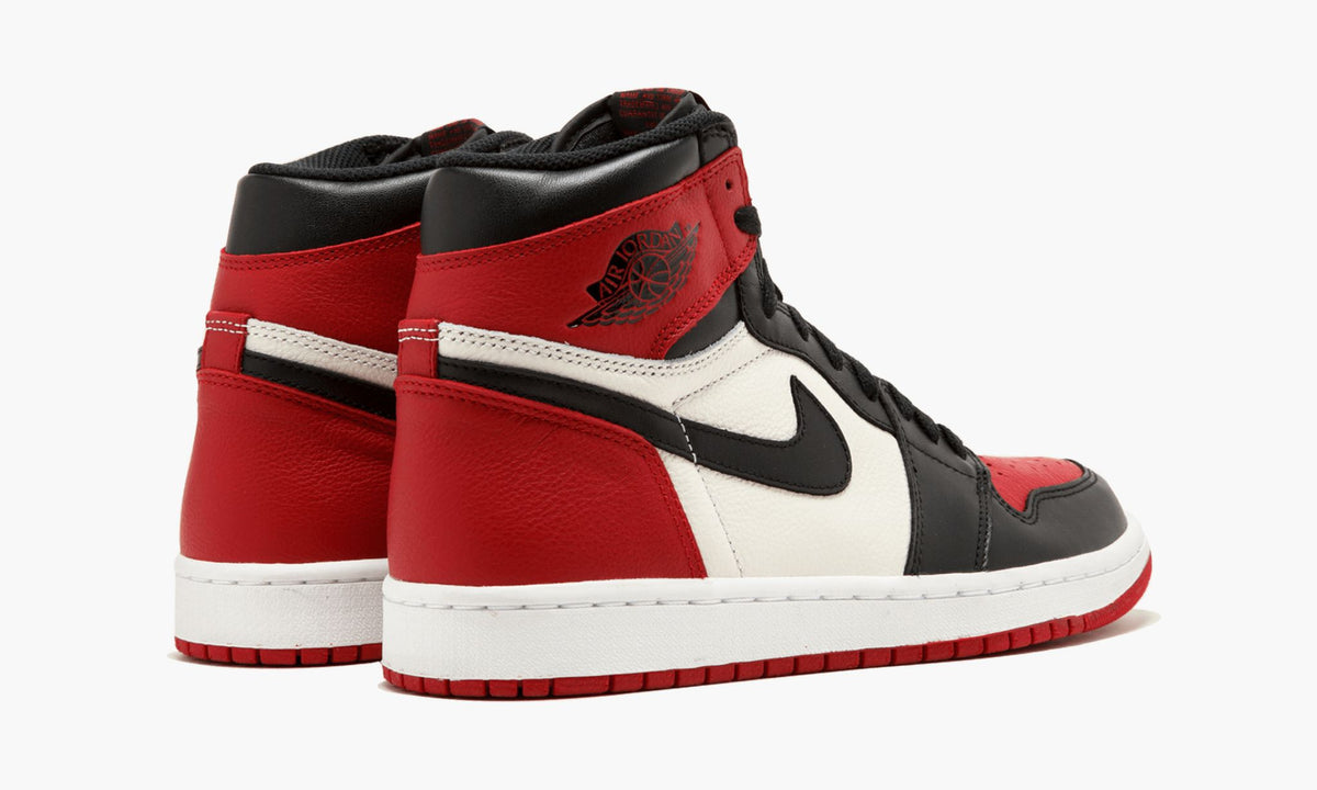 "Bred Toe" Jordan 1 Retro High - product image from the listing.