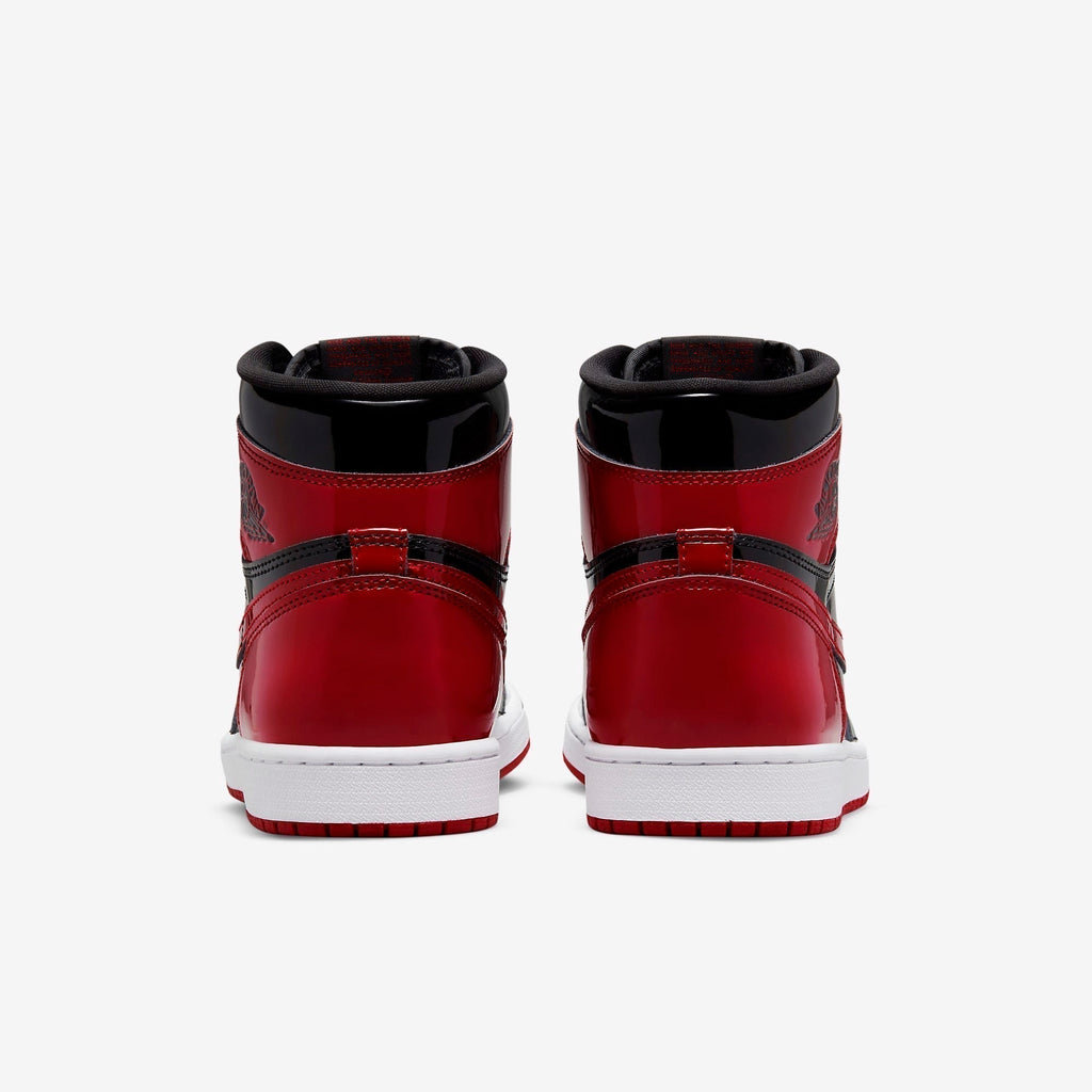 Patent Bred - Jordan 1 Retro High OG - product image from the listing.