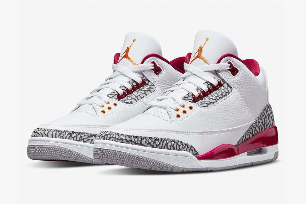 Jordan 3 Retro Cardinal in Red - product image from the listing.