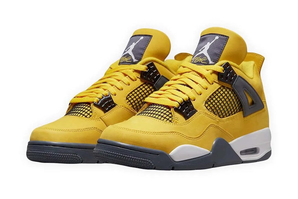Lightning (2021) - Jordan 4 Retro - product image from the listing.