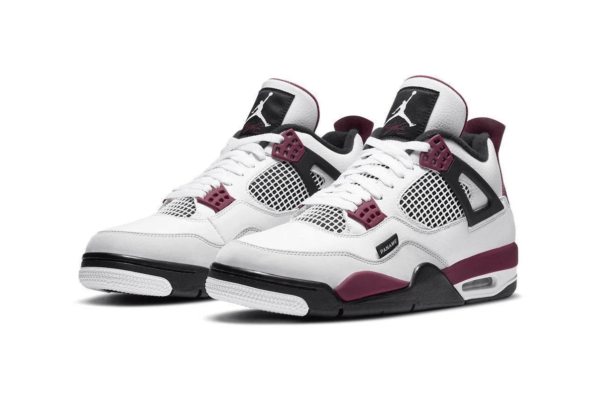 PSGs ParisSain - Jordan 4 Retro - product image from the listing.