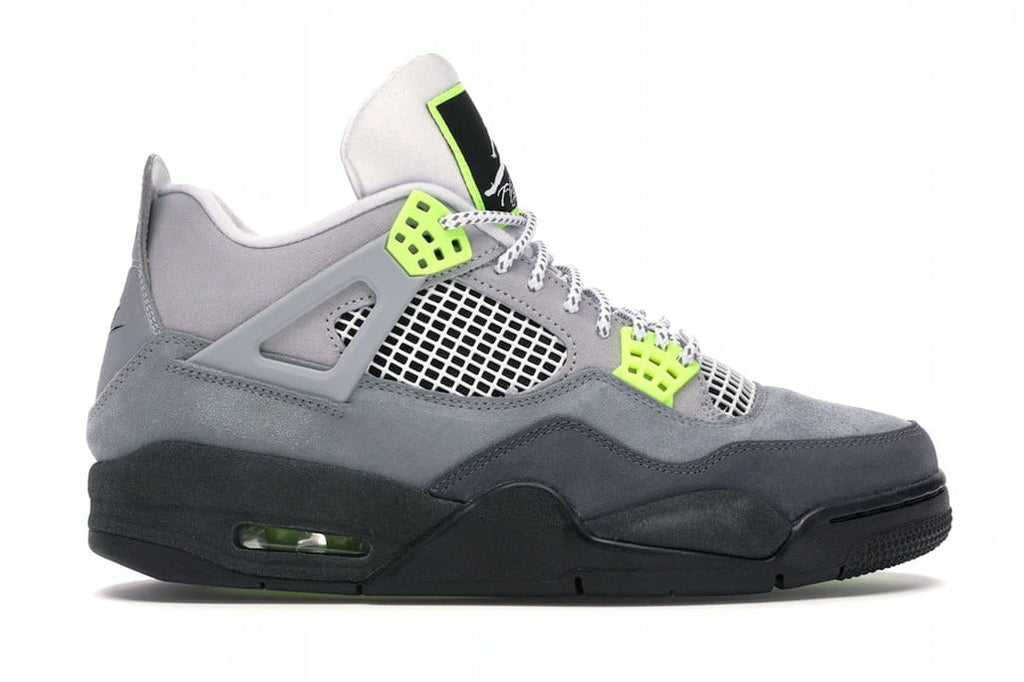 95 Neon - Jordan 4 Retro SE - product image from the listing.