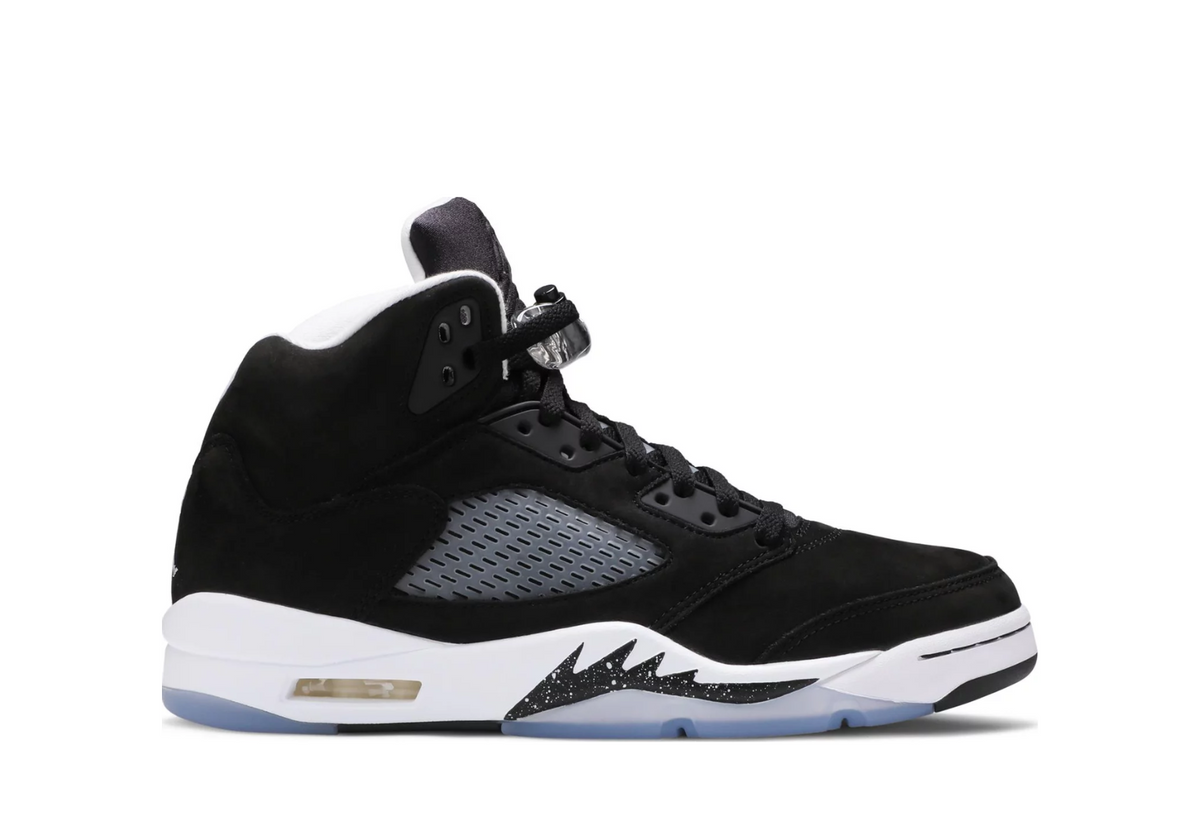 Moonlight - Jordan 5 Retro 2021 - product image from the listing.