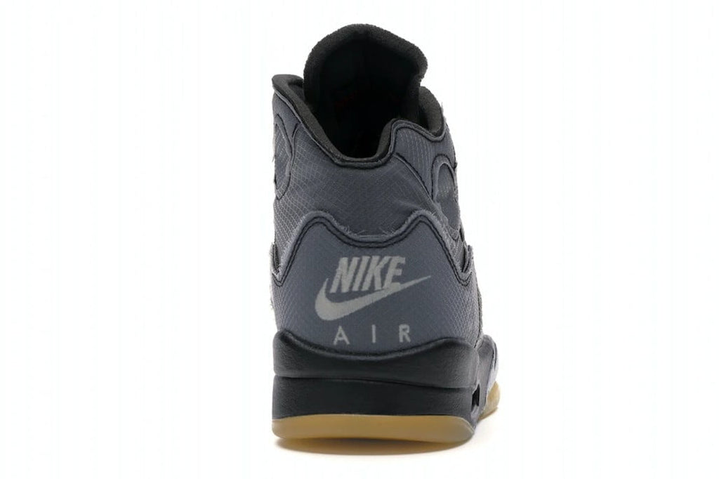 Off-White Muslin - Jordan 5 Retro - product image from the listing.