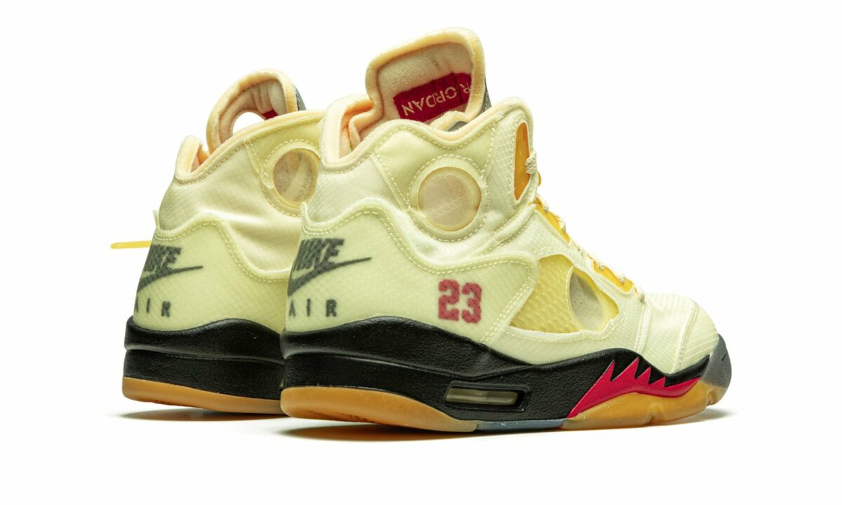Jordan 5 Retro SP in Sail - product photo shown in the listing for this item.