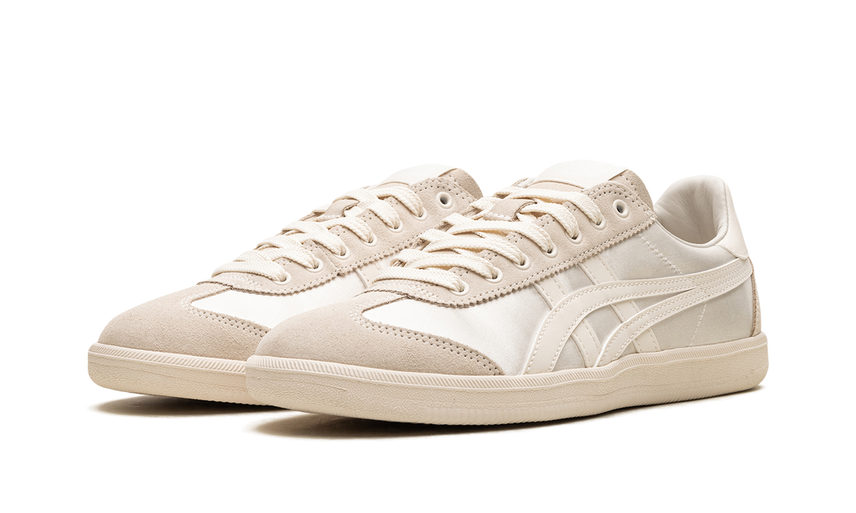 Onitsuka Tiger Tokuten in White Beige 130347 - product image from the listing.