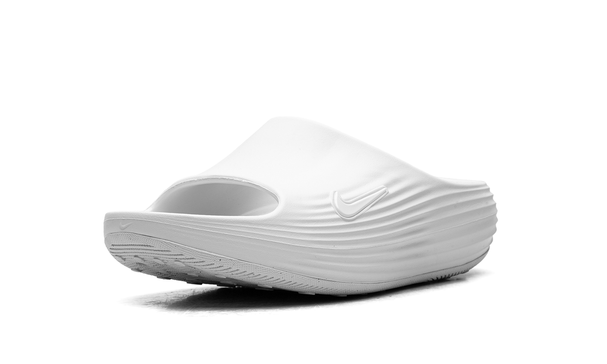 "Summit White" ReactX Rejuven8 Slide HV4479 100 - product image from the listing.