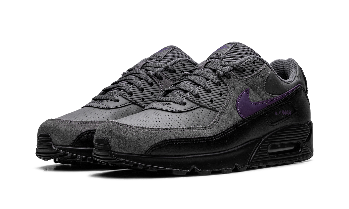 "Black Purple" Air Max 90 IF0670 004 - product image from the listing.