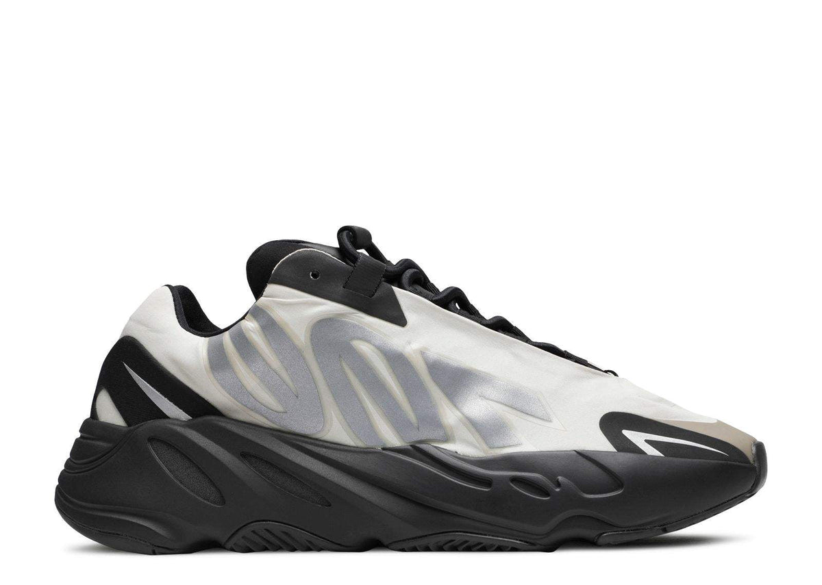Yeezy Boost 700 MNVN 'one'Sneaker - product image from the listing.