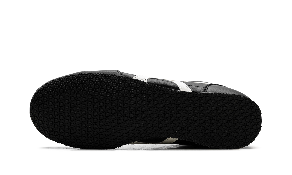 Onitsuka Tiger Machu Racer in Black Ivory 155693 - product image from the listing.