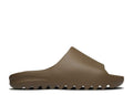 Yeezy Slides earth Brown'Footwear - product image from the listing.