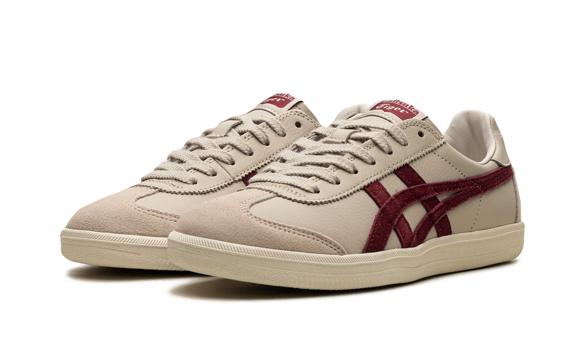 Onitsuka Tiger Tokuten in Burgundy 124922 - product image from the listing.