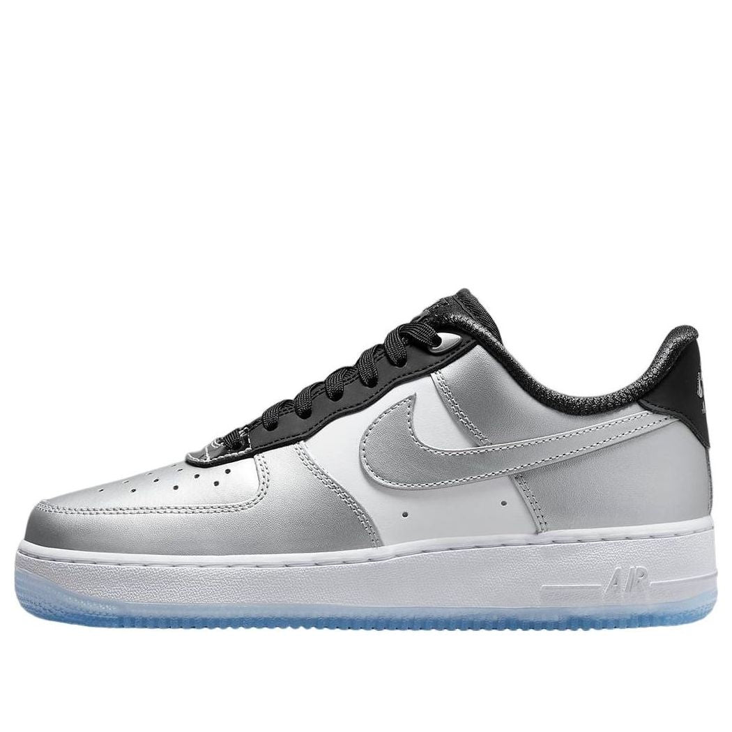 Chrome - Nike Air Force 1 Low - product image from the listing.