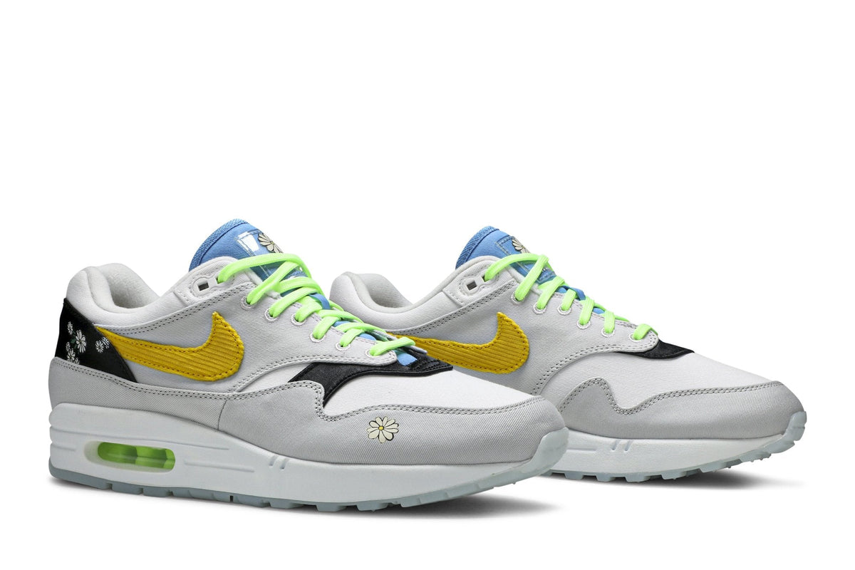 Daisy - Nike Air Max 1 - product photo shown in the listing for this item.