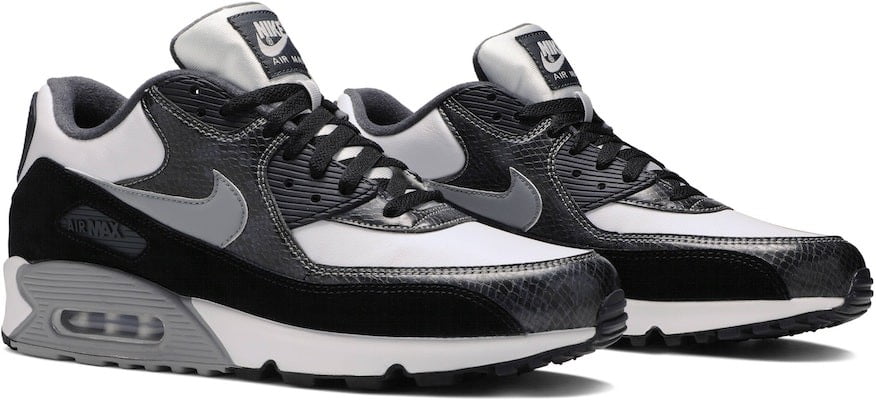 Python - Nike Air Max 90 Retro - product image from the listing.