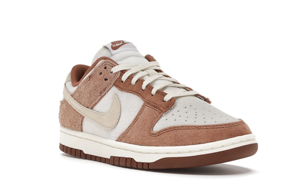 Dunk Low Medium Curry by Nike - product image from the listing.