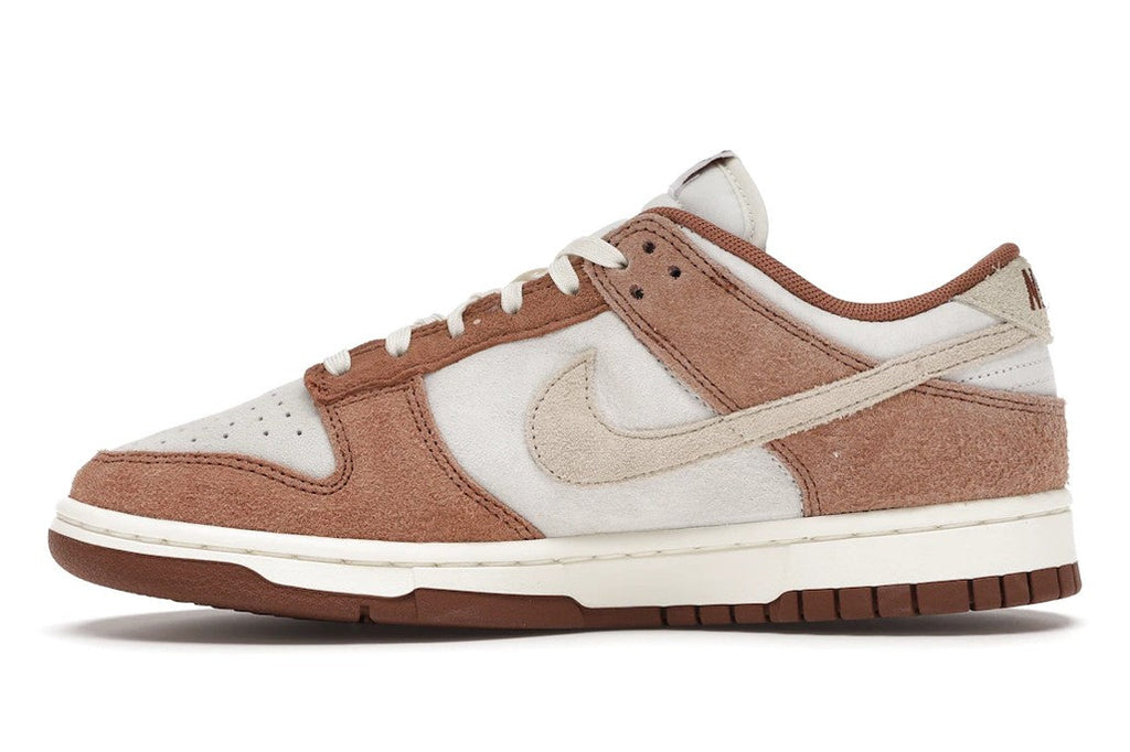 Dunk Low Medium Curry by Nike - product image from the listing.