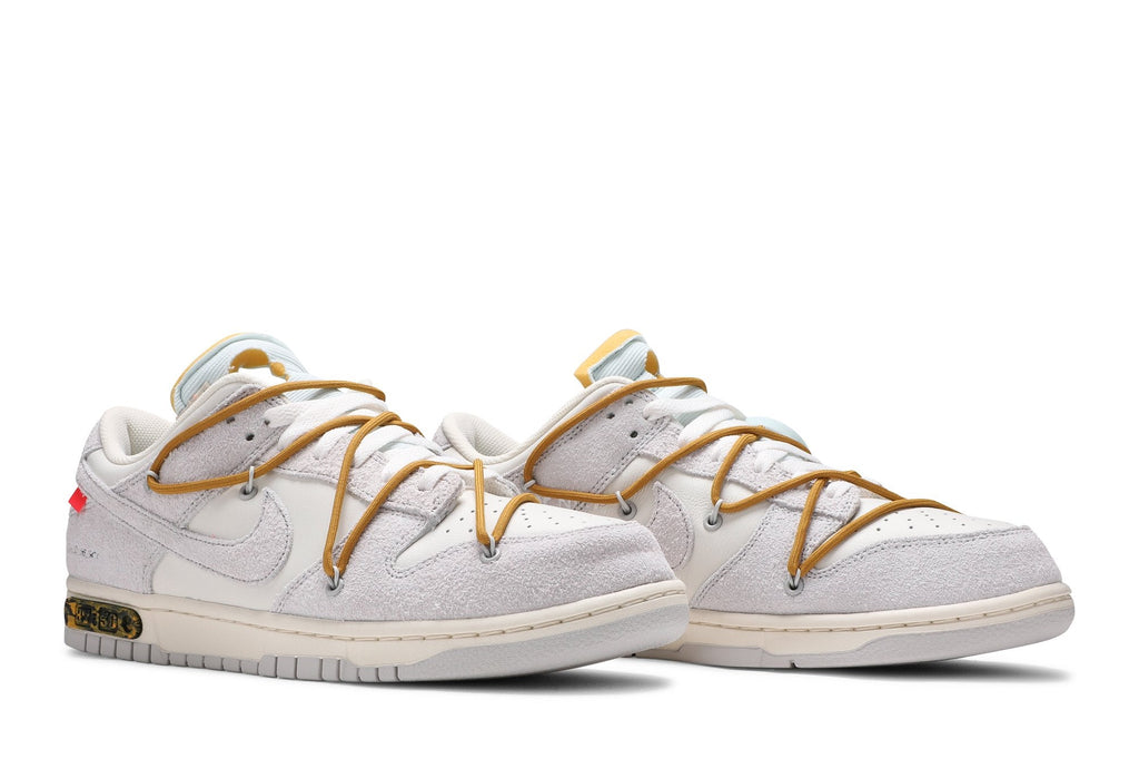 Nike Dunk Low x Off-White Dear Summer Collaboration - 37 of 50 - product image from the listing.