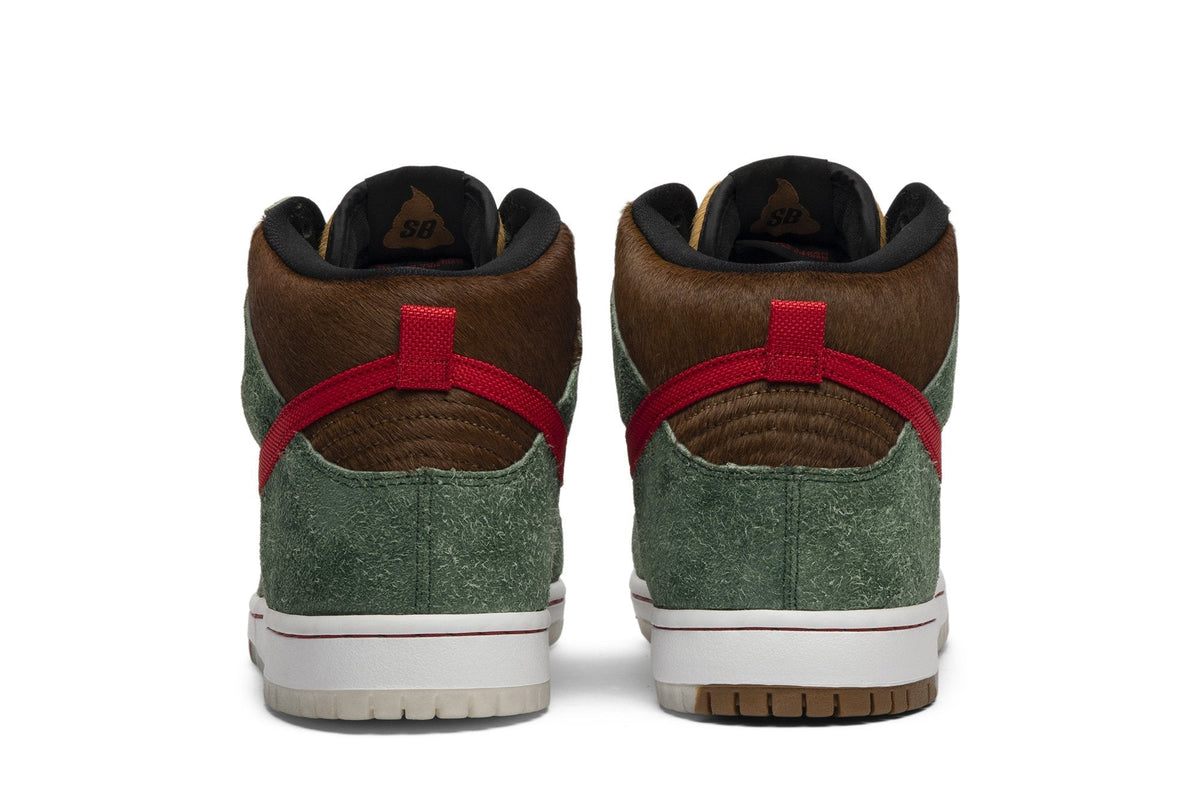 SB Dunk High Dog Walker by Nike - product image from the listing.