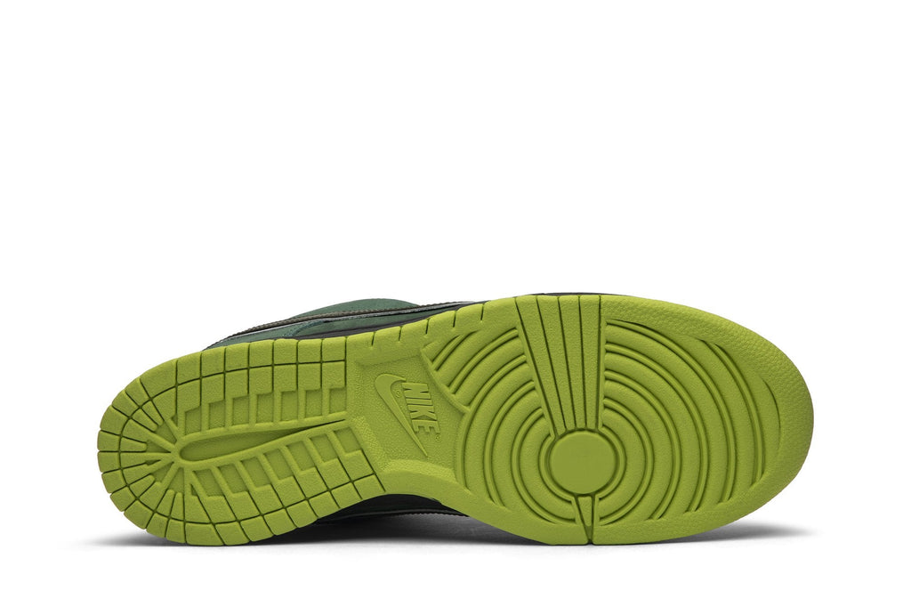 SB Dunk Low Concepts Green Lobster by Nike - product image from the listing.