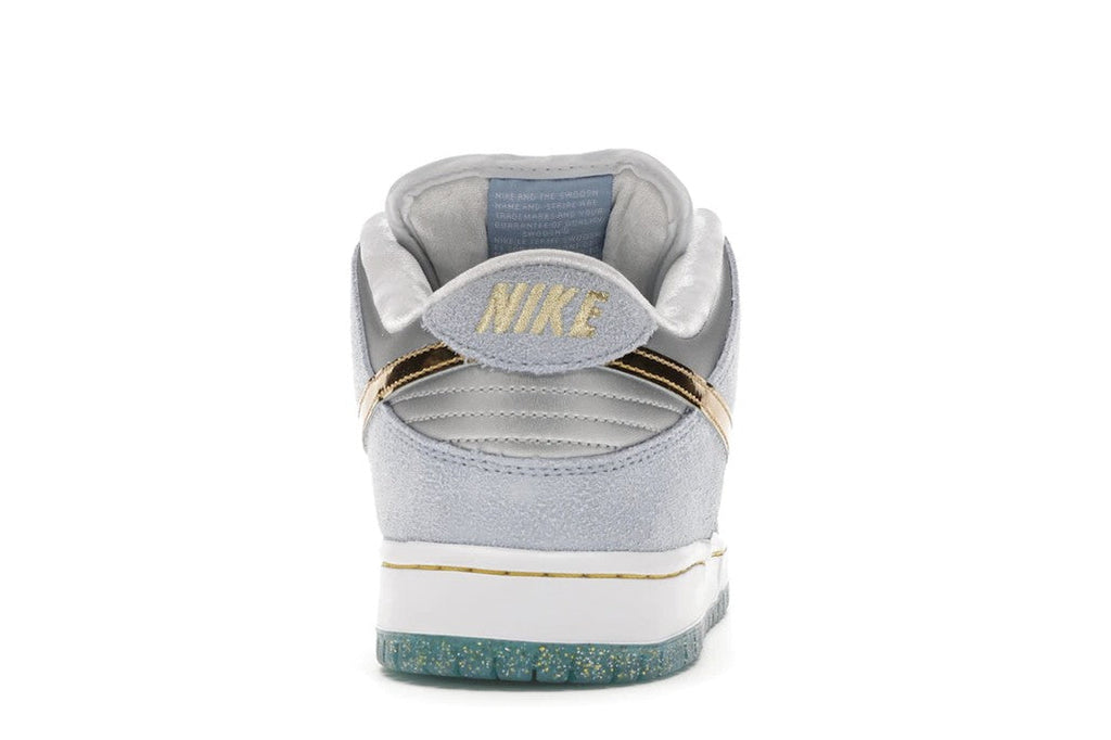 SB Dunk Low Sean Cliver by Nike - product image from the listing.