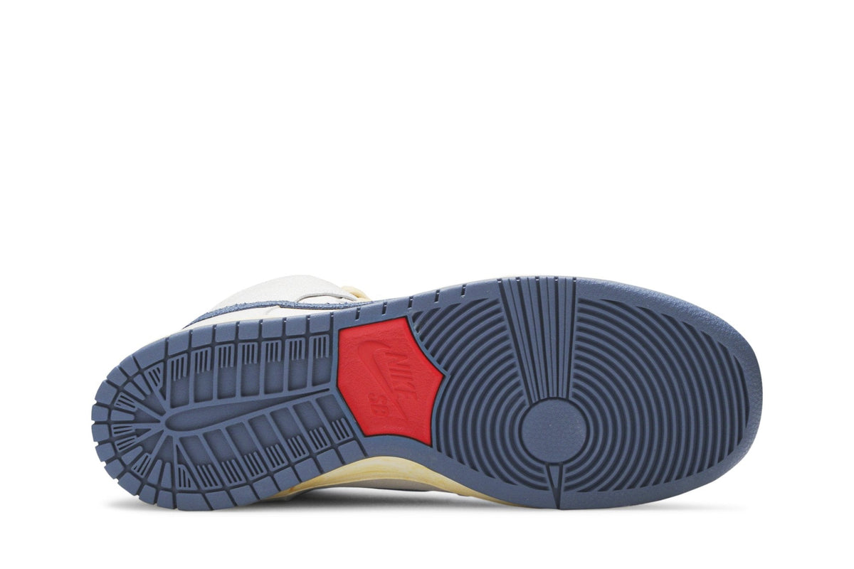 Nike SB x Atlas Dunk High Lost At Sea Collaboration - product image from the listing.