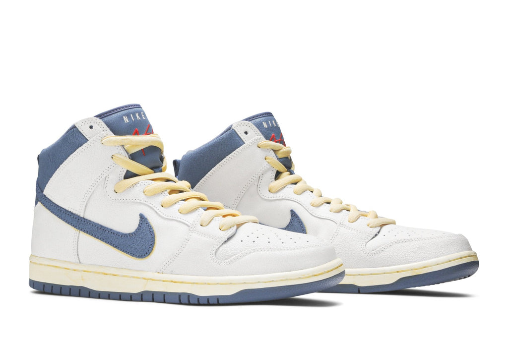 Nike SB x Atlas Dunk High Lost At Sea Collaboration - product image from the listing.
