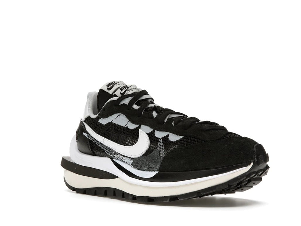 Nike Vaporwaffle sacai in Black White - product image from the listing.