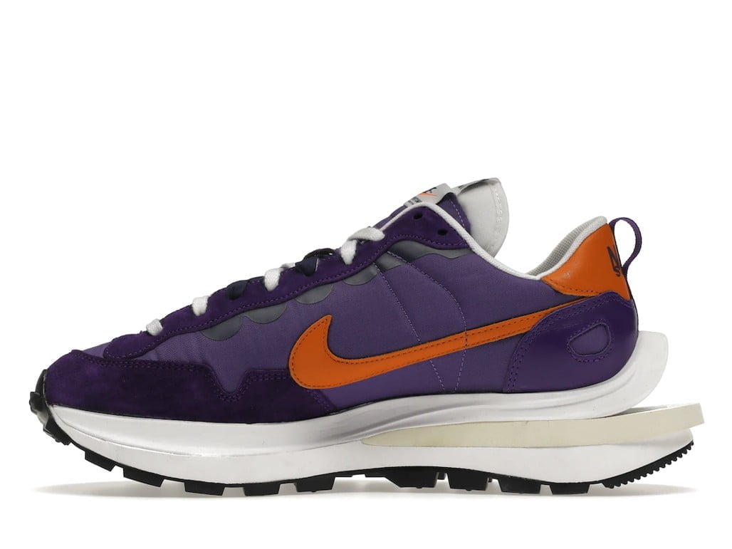 Vaporwaffle sacai Dark Iris by Nike - product image from the listing.