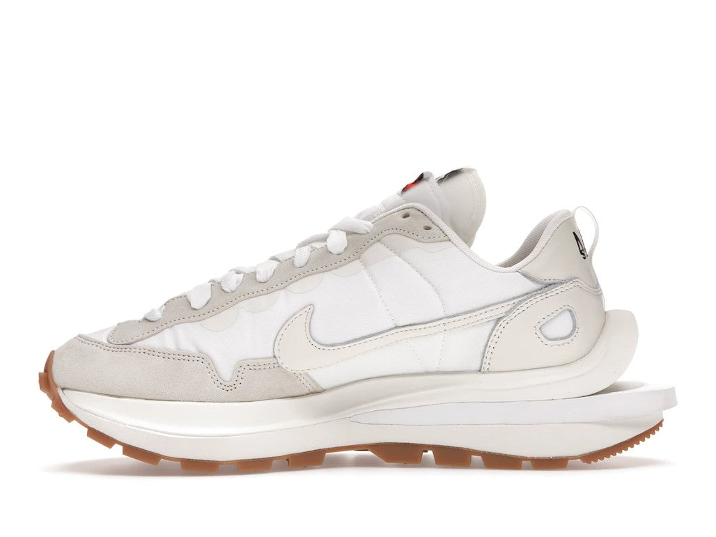 Nike Vaporwaffle sacai in Sail Gum - product image from the listing.