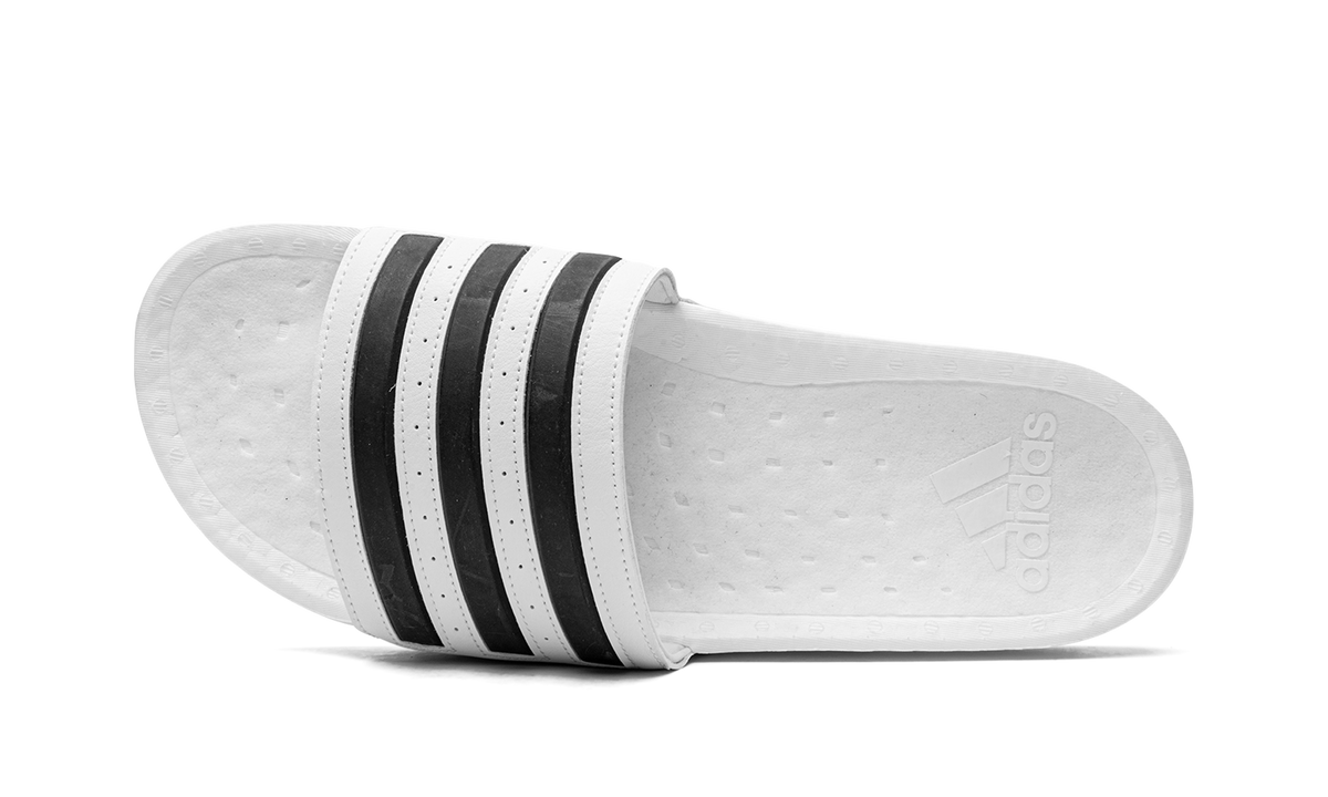 "White Black Stripes" Adilette Boost FY8155 - product image from the listing.