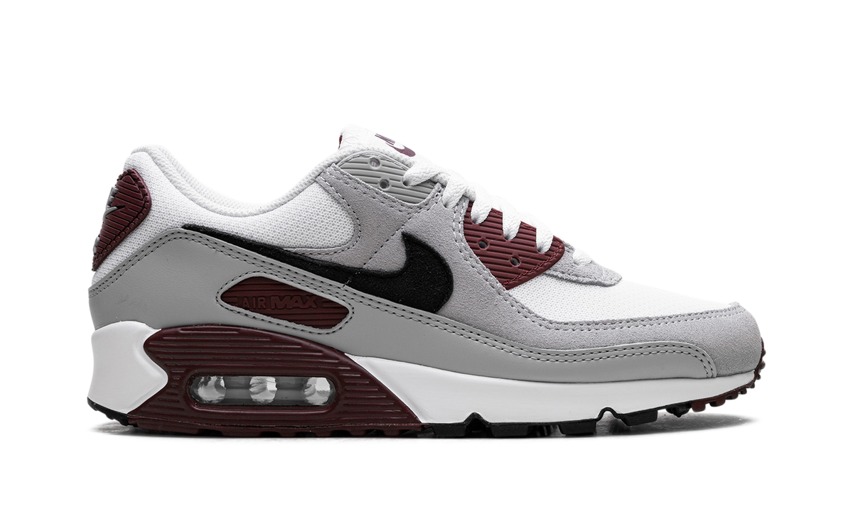 "Dark Team Red'" FN6958 101 - Air Max 90 - product image from the listing.