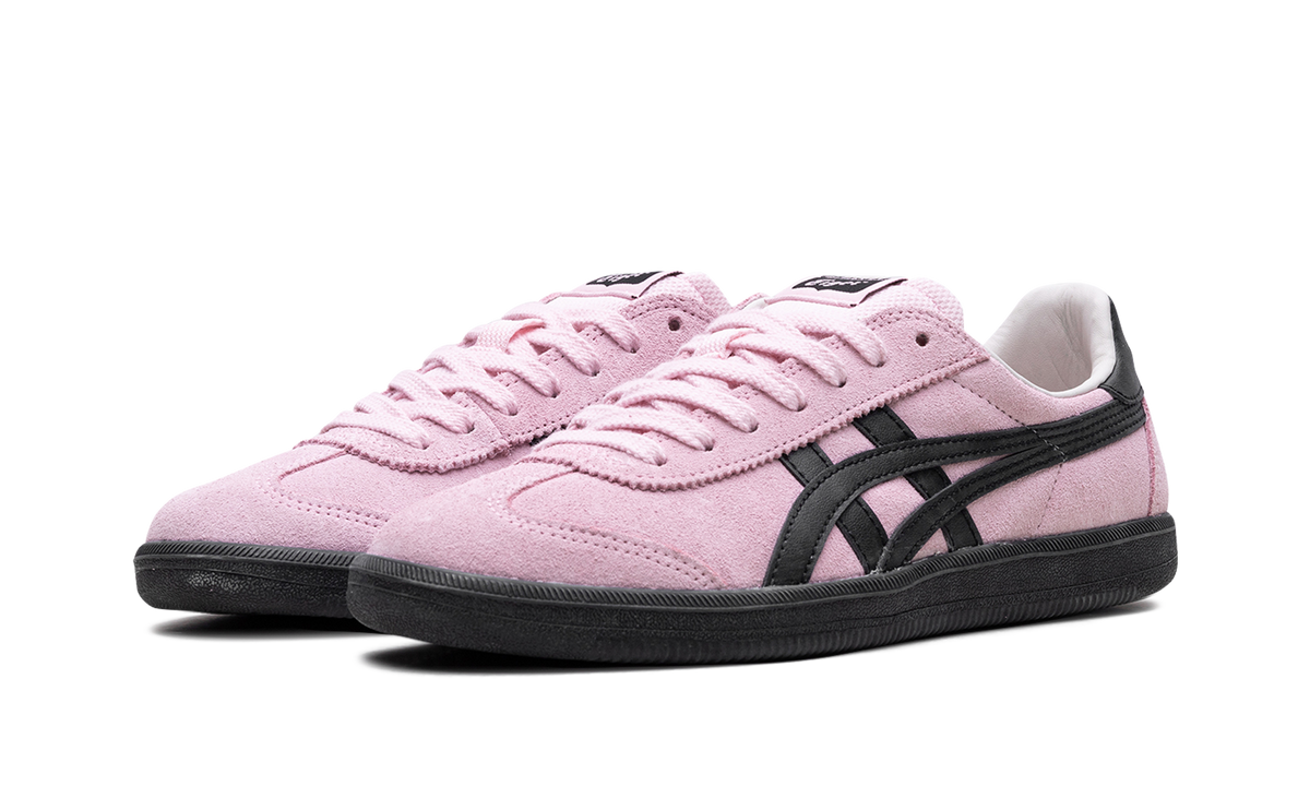 Onitsuka Tiger Tiger Tokuten in Pink Black 133312 - product image from the listing.