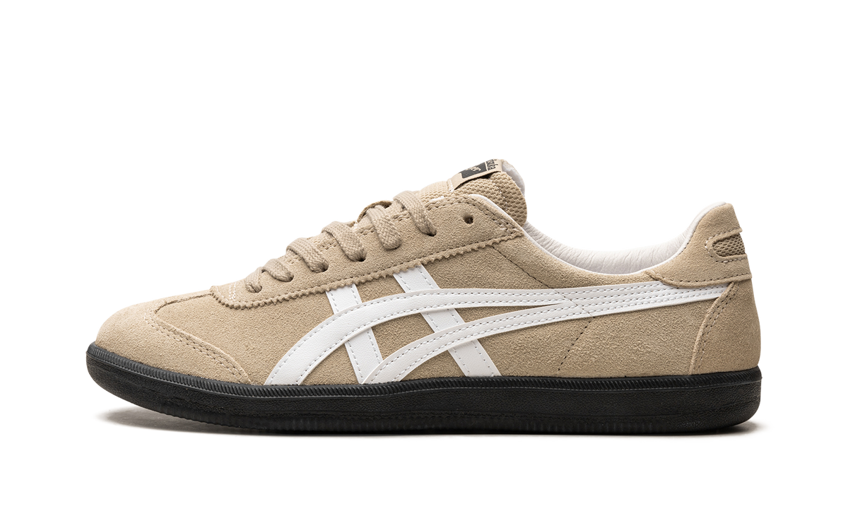 Onitsuka Tiger Tokuten in Beige Black 123954 - product image from the listing.